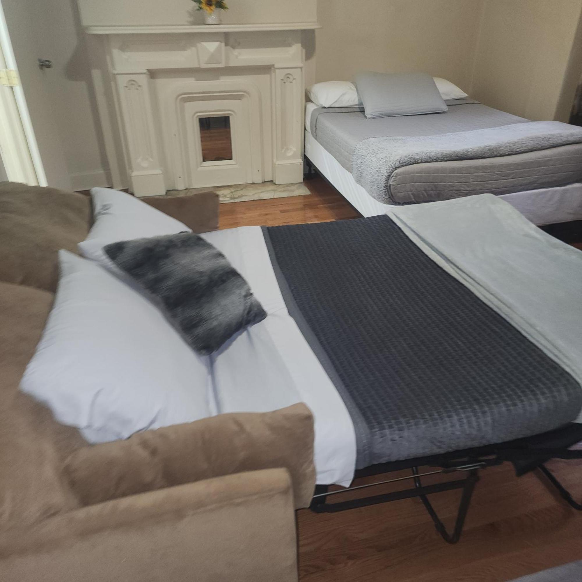 New York City Guesthouse ภายนอก รูปภาพ